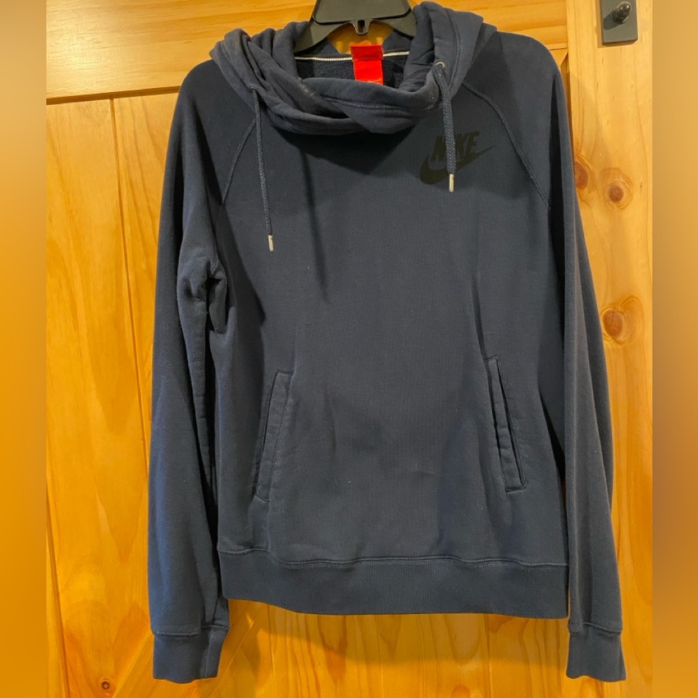 Women’s funnel neck hoodie